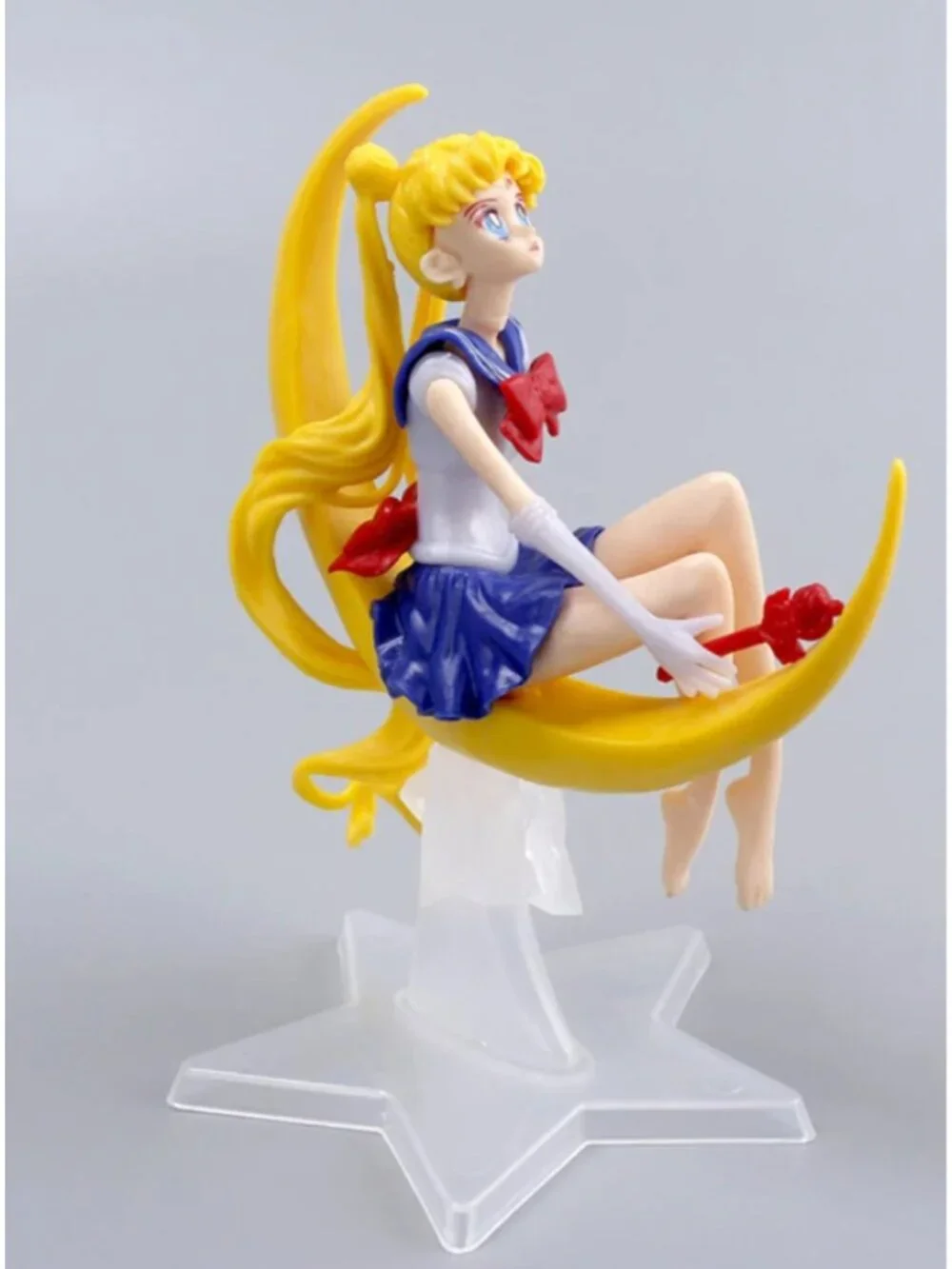 Sailor Moon 5.9” Anime Figure • PVC Collectible • Cute Moon Pose Desk/Car Decor